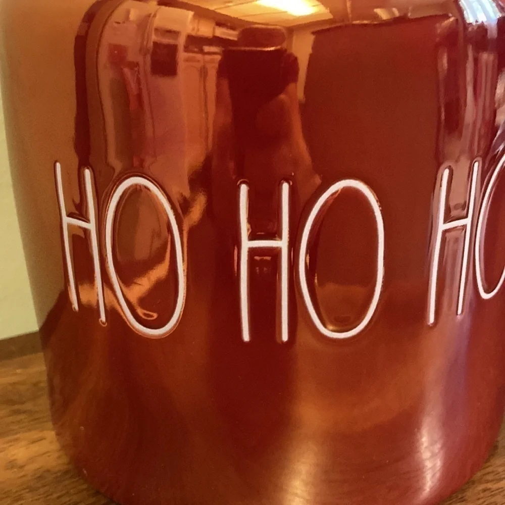 NEW RAE DUNN RED IRIDESCENT HO HO HO LARGE CHUBBY CHRISTMAS CANISTER
